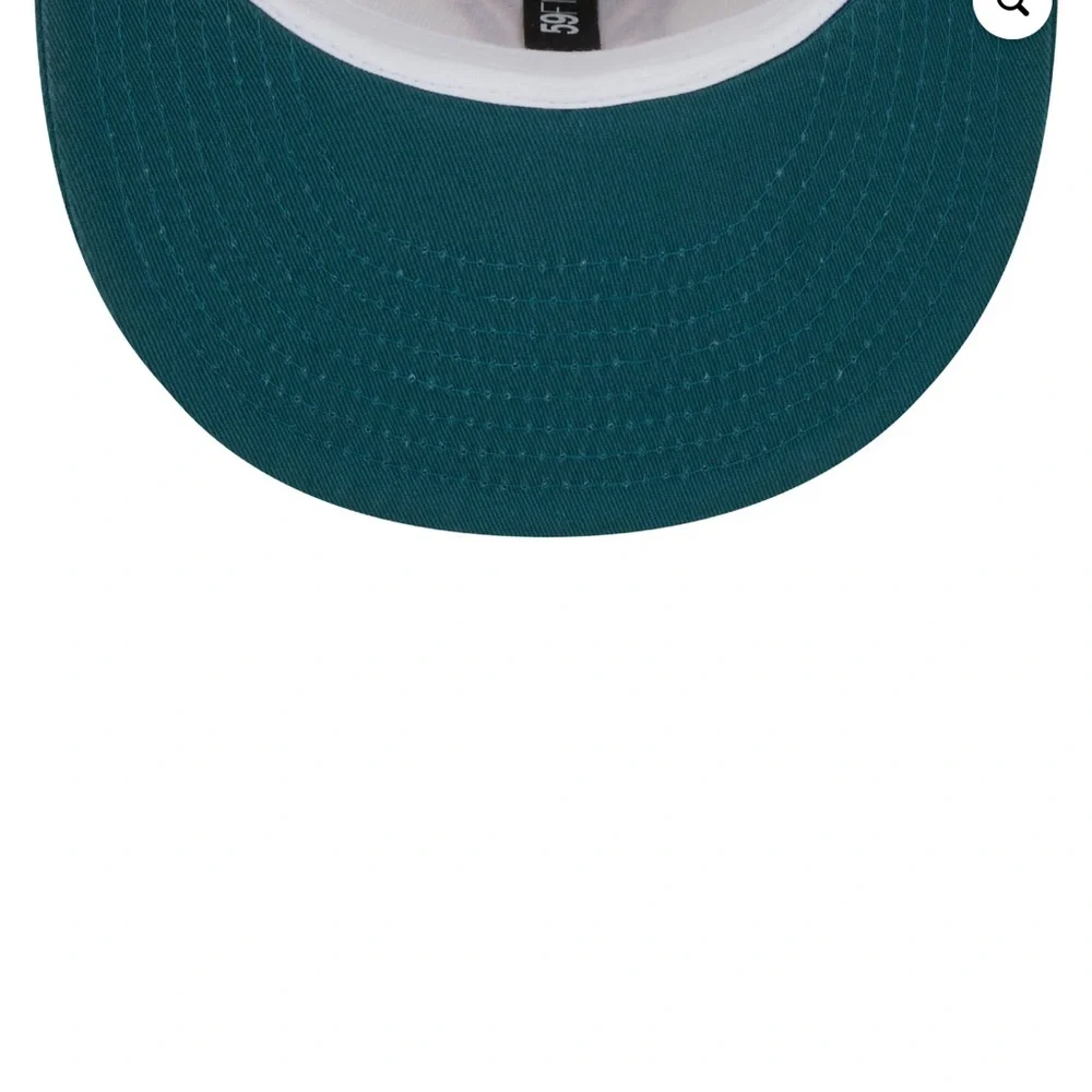 New Era Cream New York Yankees Chrome 59FIFTY Men’s Fitted Hat Brand new‎